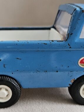 Vtg (1970s) Mini Tonka Pressed Blue pickup.